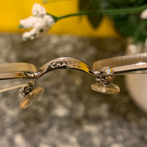 Authentic Chanel Sunglasses - Picture 5 of 7